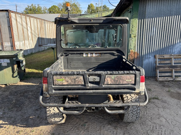 2022 John Deere XUV 835M Photo 2