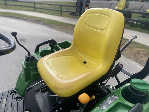 2019 John-Deere 1023E
