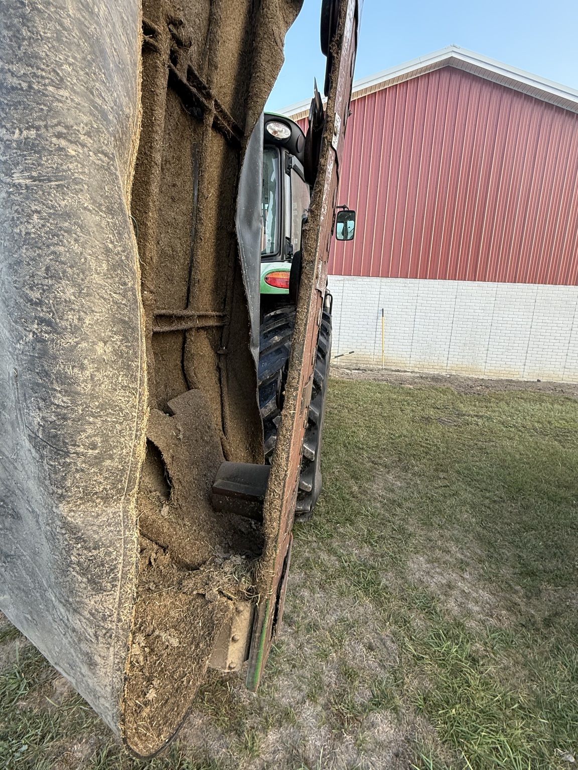 2023 John Deere R280 Image 6