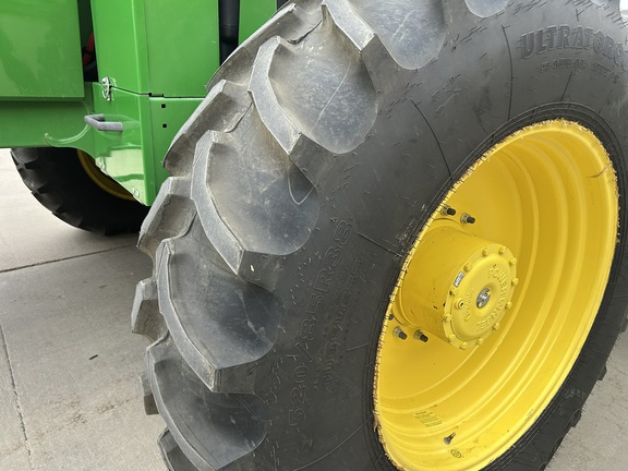 2021 John Deere W235 (21st thumbnail)