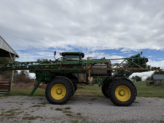 Photo of 2019 John Deere R4038