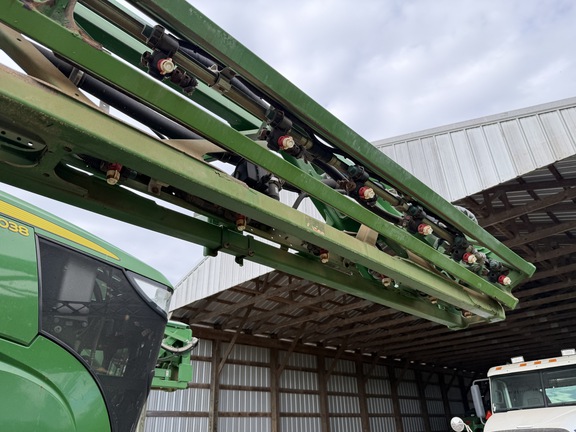 Photo of 2019 John Deere R4038