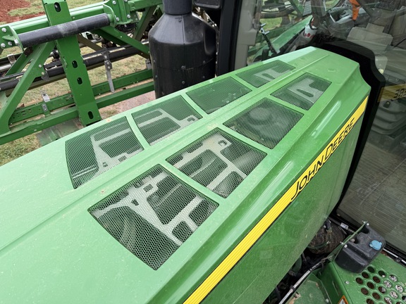 Photo of 2019 John Deere R4038