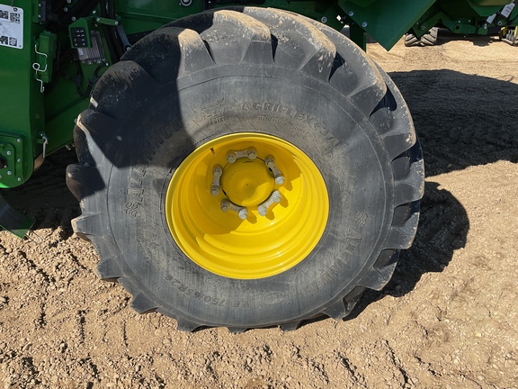 Used 2024 John Deere X9 1100 Combines at Horizon Ag & Turf in Westlock, AB - Photo22