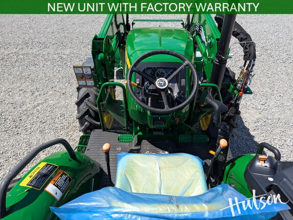 Photo of 2024 John Deere 5067E