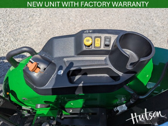 Photo of 2024 John Deere 5067E