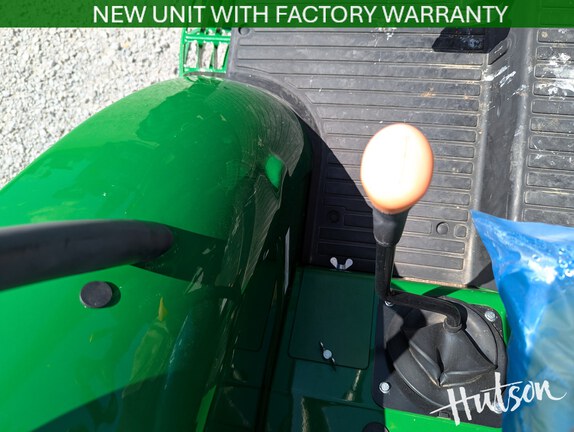 Photo of 2024 John Deere 5067E