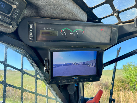 2022 John-Deere 331G