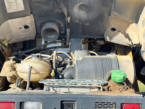 2022 John-Deere 331G