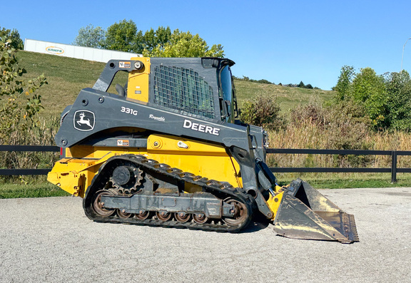 2022 John-Deere 331G