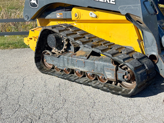 2022 John-Deere 331G