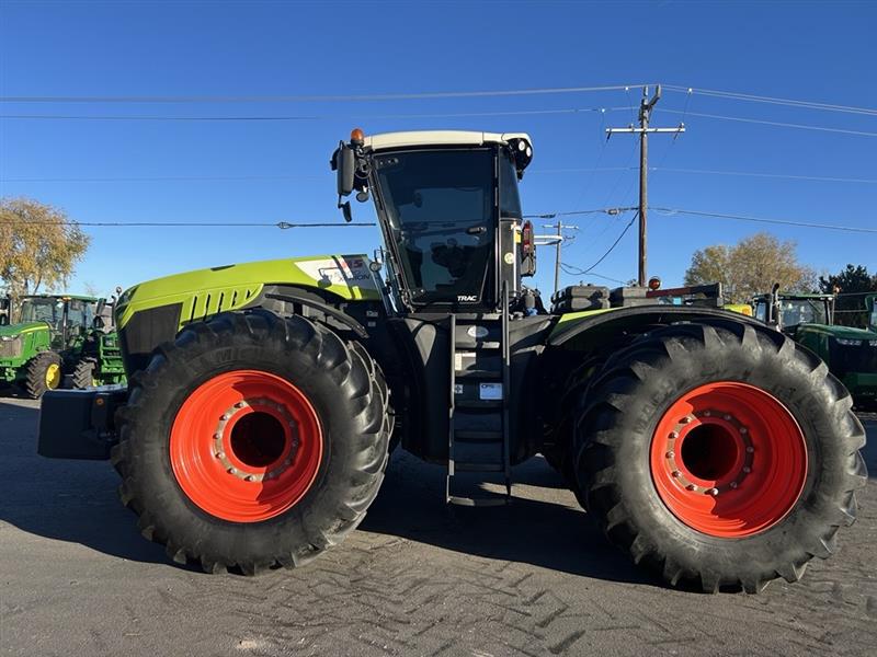 2016 Claas Xerion 5000 Trac Image 8