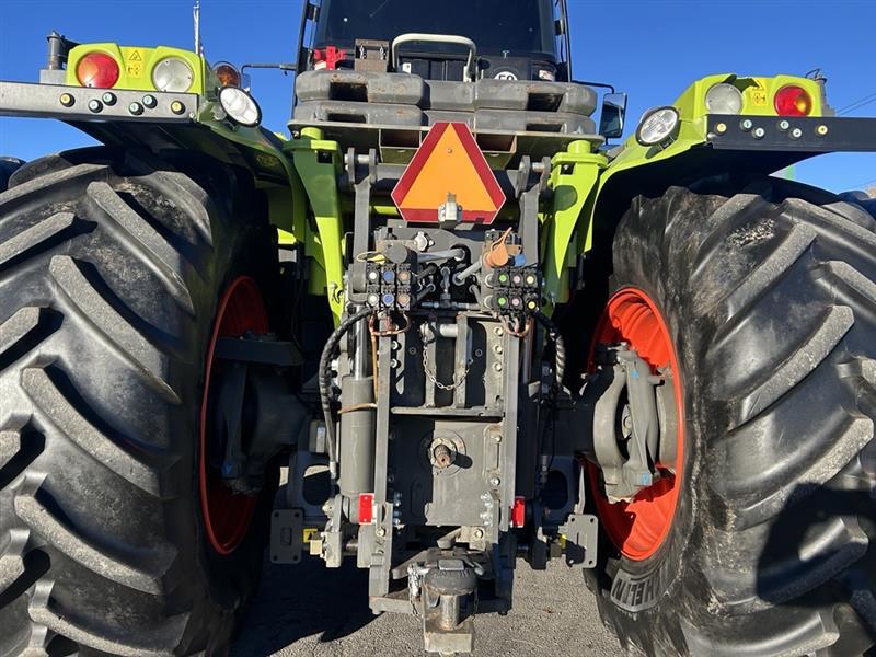2016 Claas Xerion 5000 Trac Image 29
