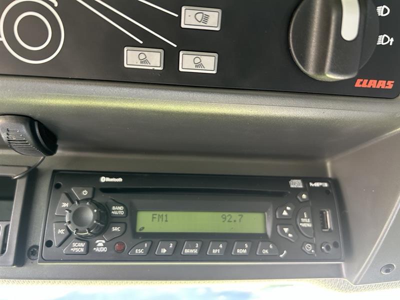 2016 Claas Xerion 5000 Trac Image 41