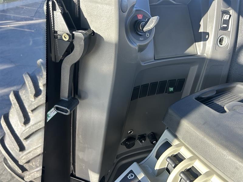 2016 Claas Xerion 5000 Trac Image 48