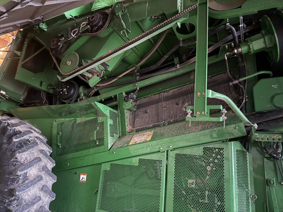 2007 John Deere 9560 STS - Photo16