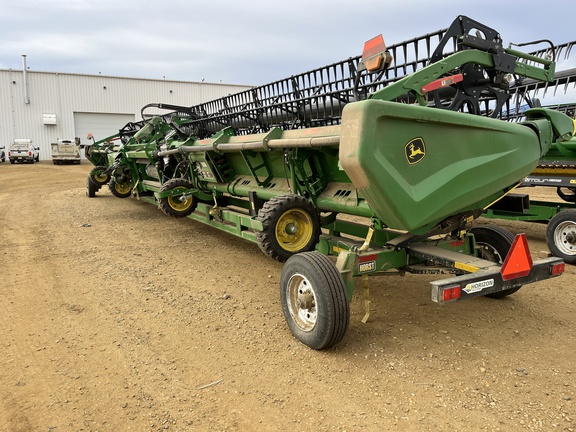 Used 2025 John Deere HDR 50 Combine Platforms at Horizon Ag & Turf in Westlock, AB - Photo4