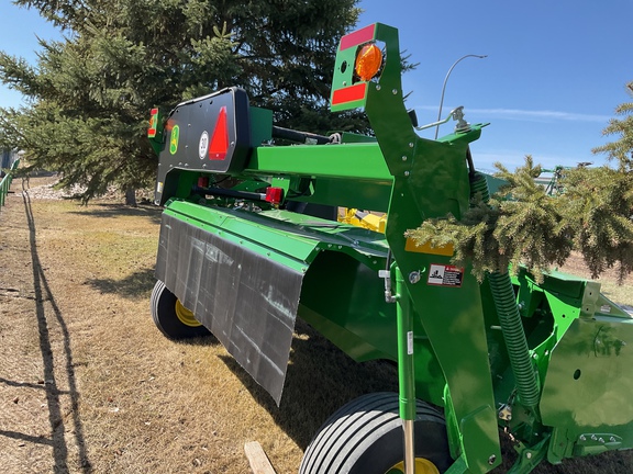 Used 2025 John Deere C400 Mower Conditioners at Horizon Ag & Turf in Westlock, AB - Photo4
