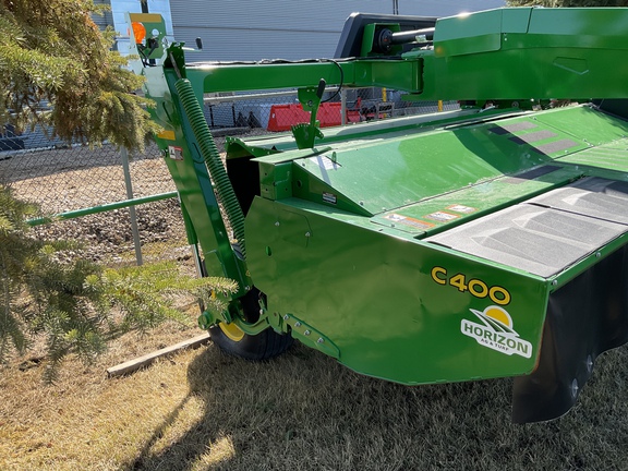 Used 2025 John Deere C400 Mower Conditioners at Horizon Ag & Turf in Westlock, AB - Photo5