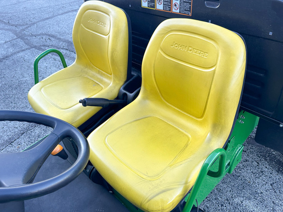 2024 John-Deere TX 4X2