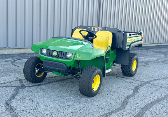 2024 John-Deere TX 4X2