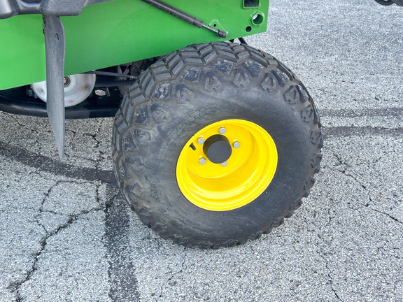 2024 John-Deere TX 4X2