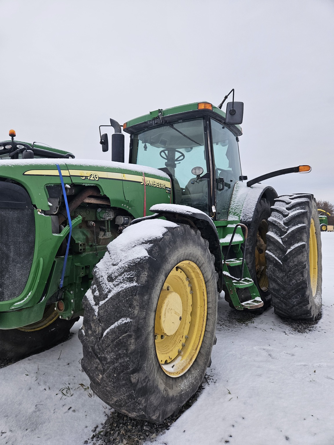 2005 John Deere 8420 Image 1