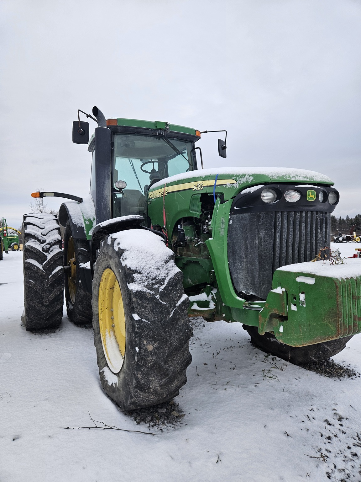 2005 John Deere 8420 Image 2
