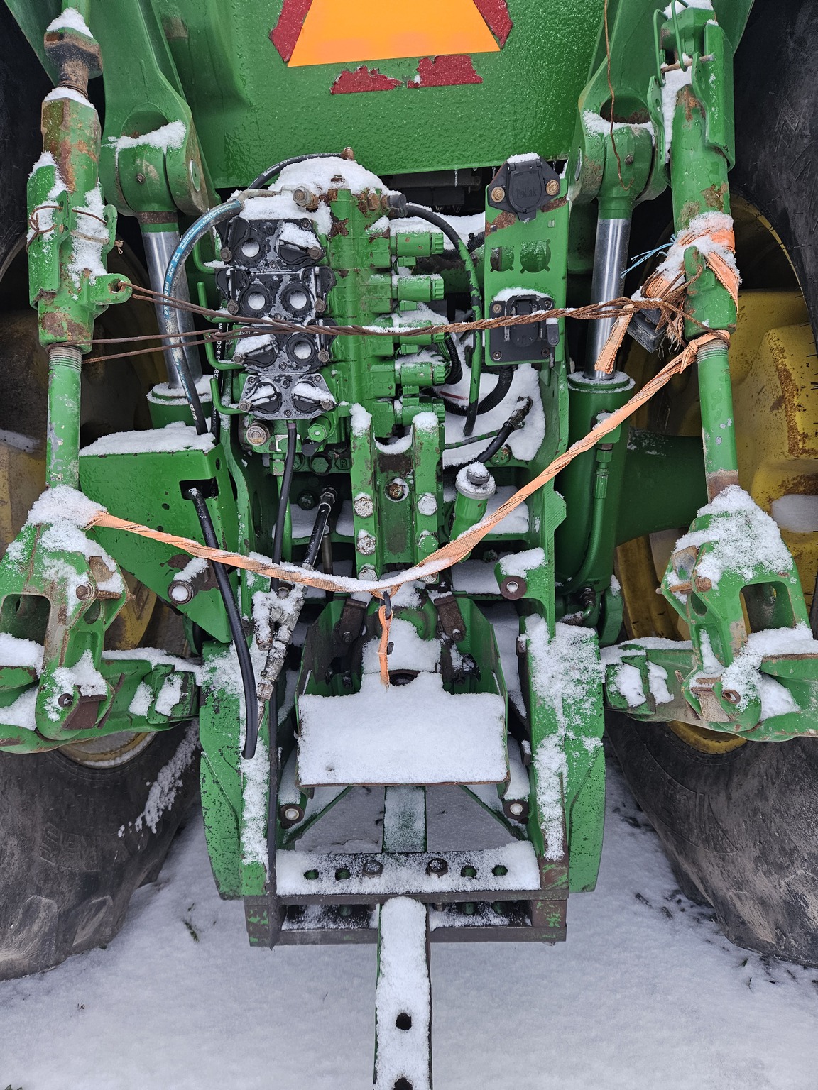 2005 John Deere 8420 Image 6