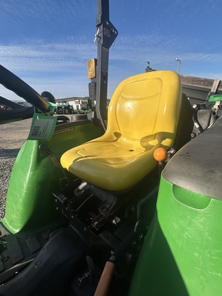 2023 John Deere 3025E Photo 6