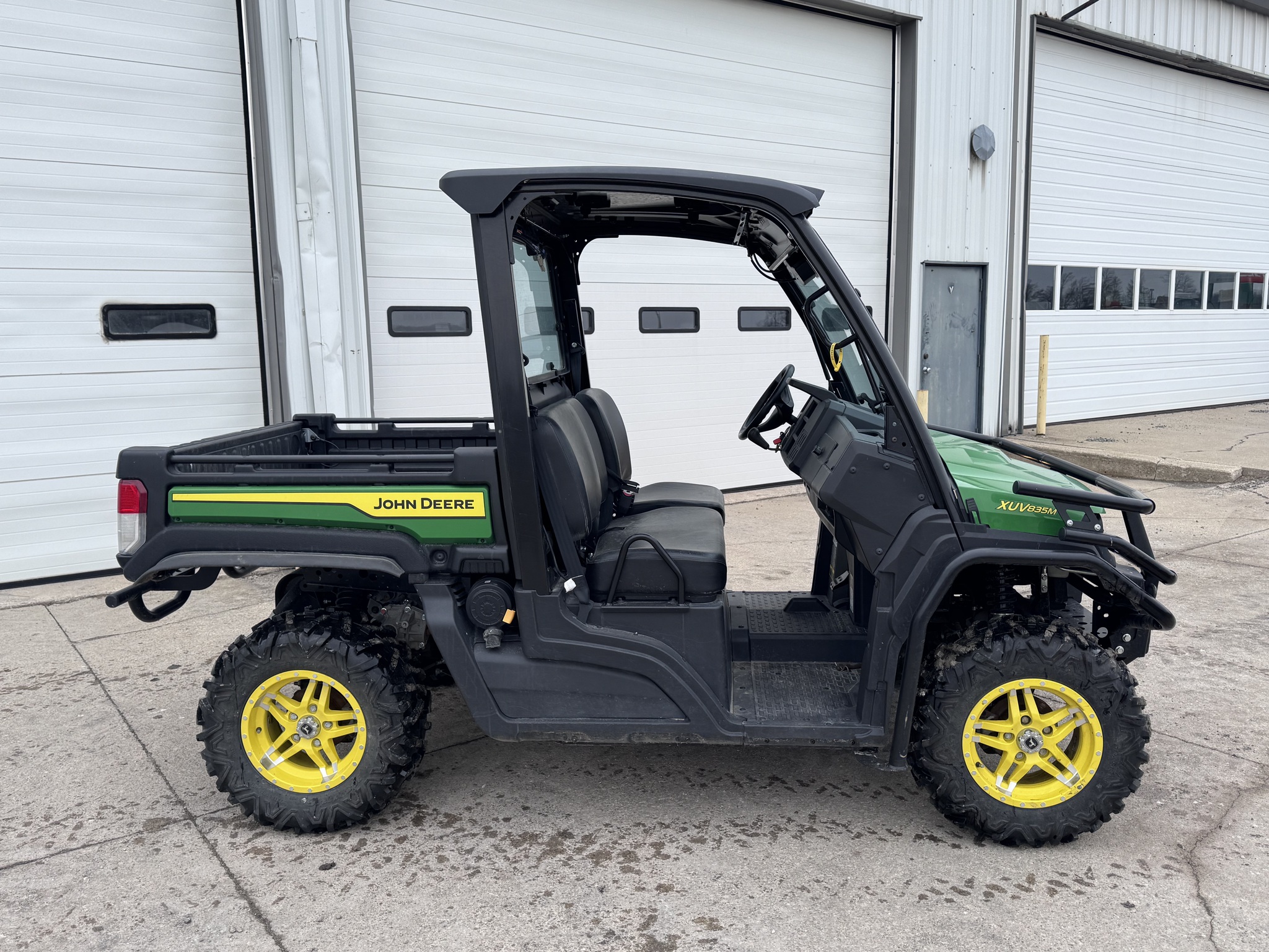 2023 John Deere XUV 835M Image 8