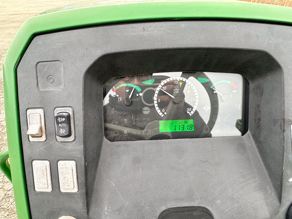 2016 John-Deere 5065E