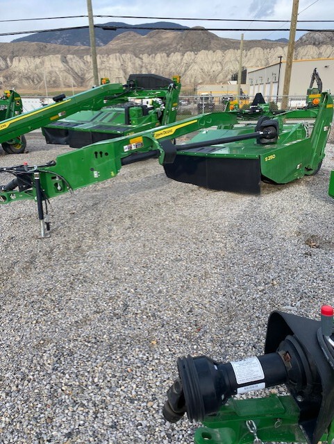 2021 John Deere S250 Image 2