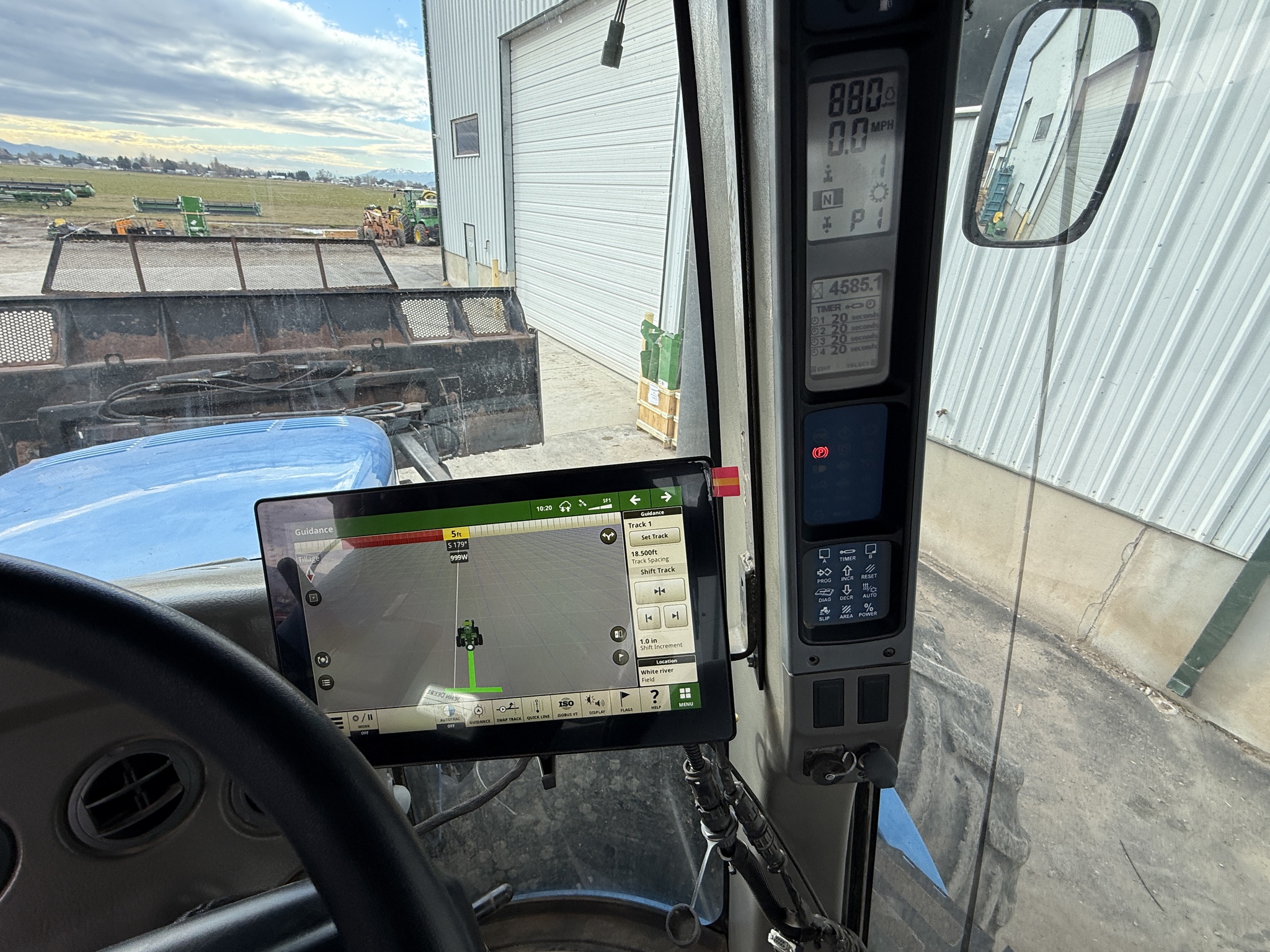 2005 New Holland TJ375 Image 14