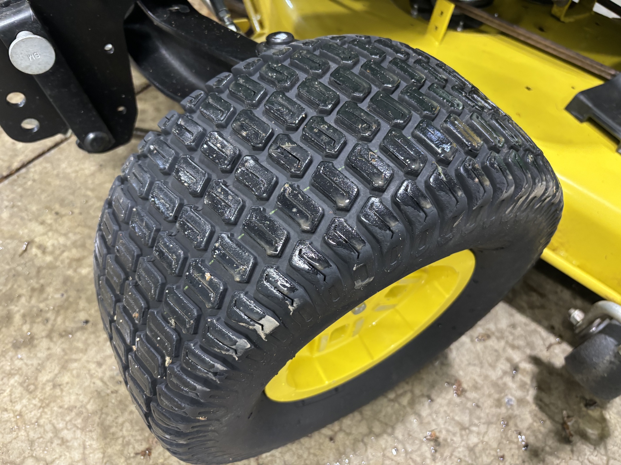 Used 2020 John Deere X750 Lawn & Garden Tractors at Koenig Equipment in Botkins, OH - PhotoXL18