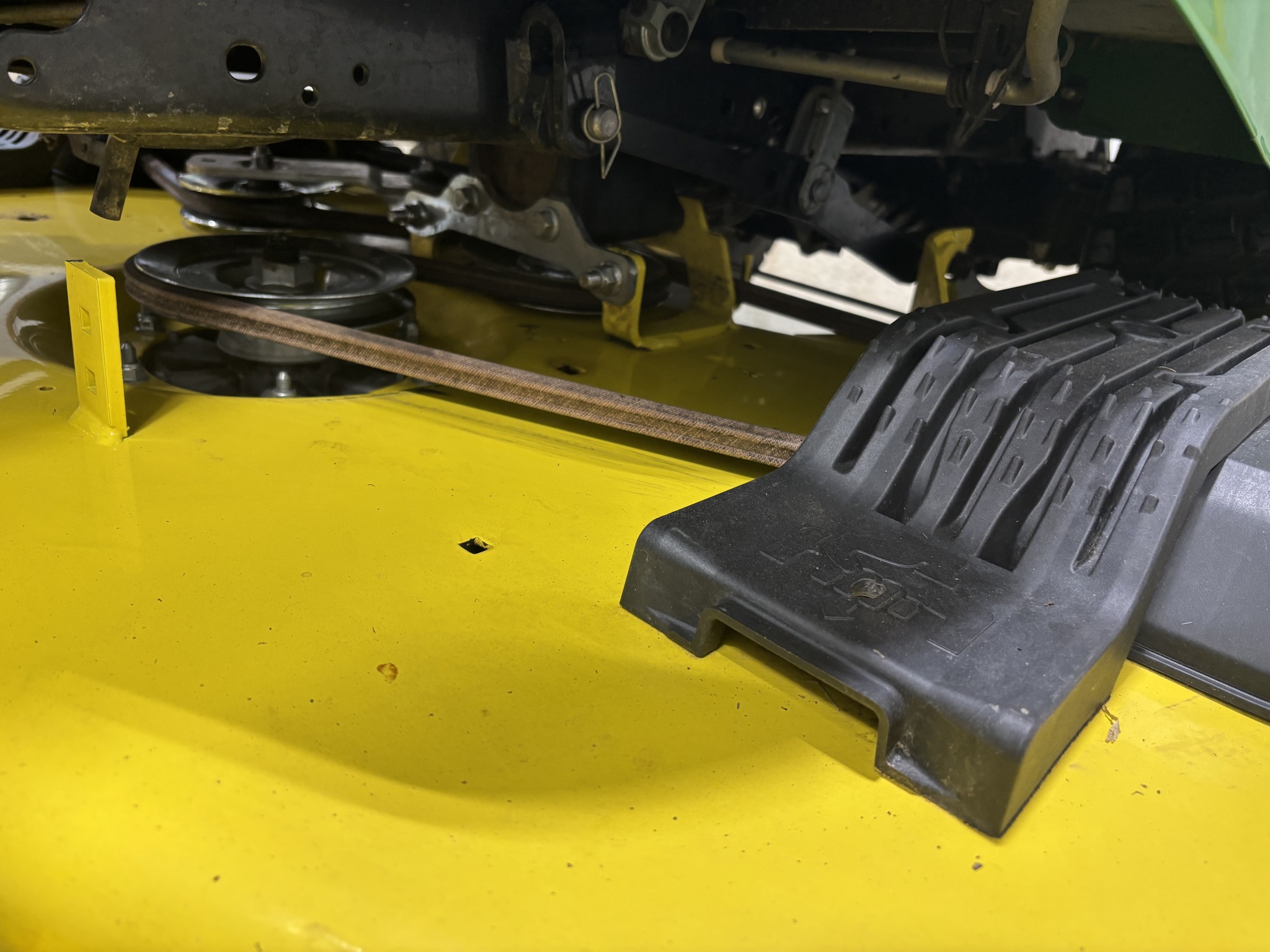 Used 2020 John Deere X750 Lawn & Garden Tractors at Koenig Equipment in Botkins, OH - PhotoXL13