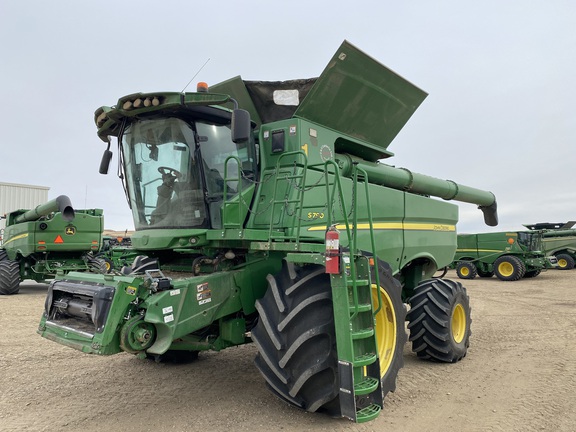 Photo of 2018 John Deere S790