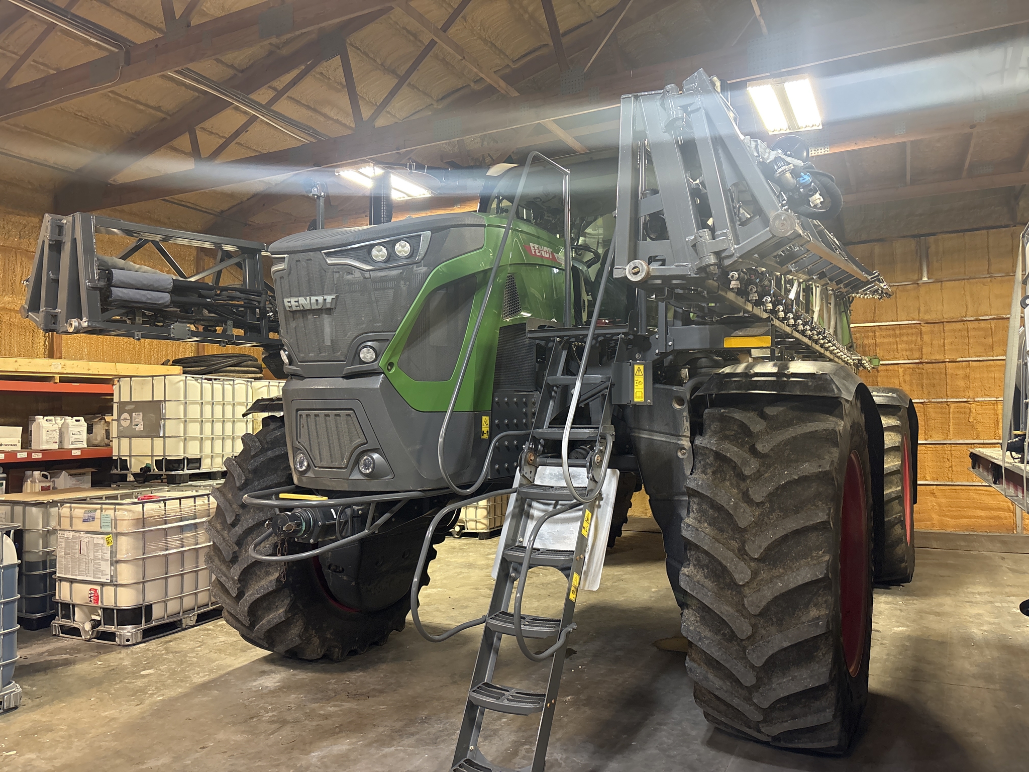 Used 2023 Fendt RG937H Self Propelled Sprayers at Koenig Equipment in Knightstown, IN - PhotoXL0