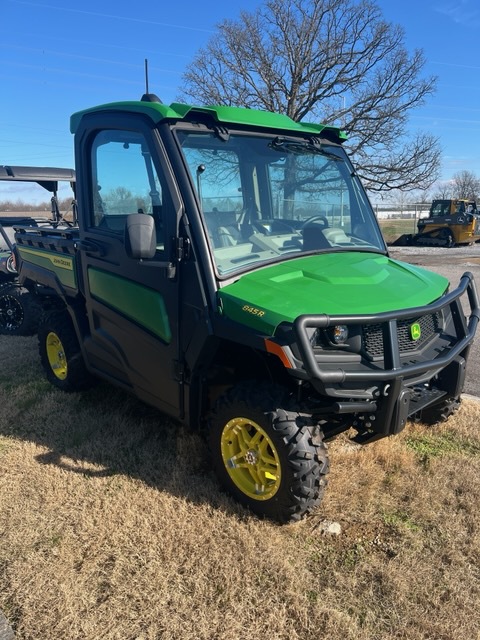2025 John Deere 845R Image 2