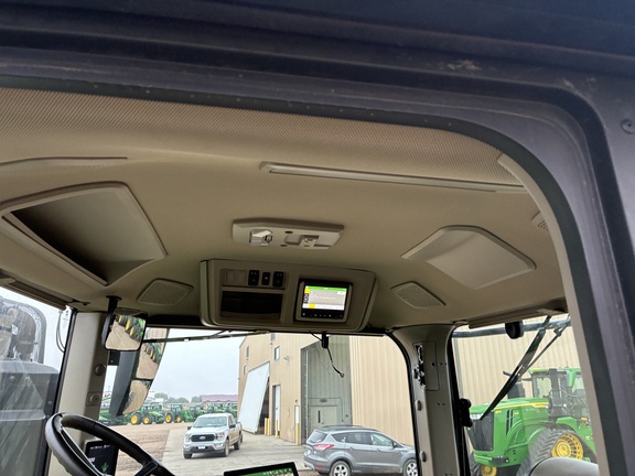 2025 John Deere 9R 640 - Photo41