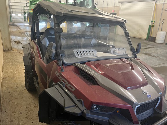 2021 Polaris POLARIS GENERAL DLX (2nd thumbnail)