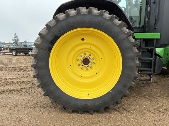 2025 John Deere 8R 370 - Photo17