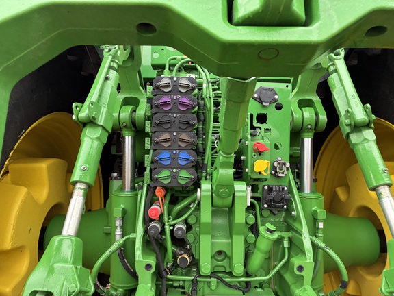 2025 John Deere 8R 370 - Photo33