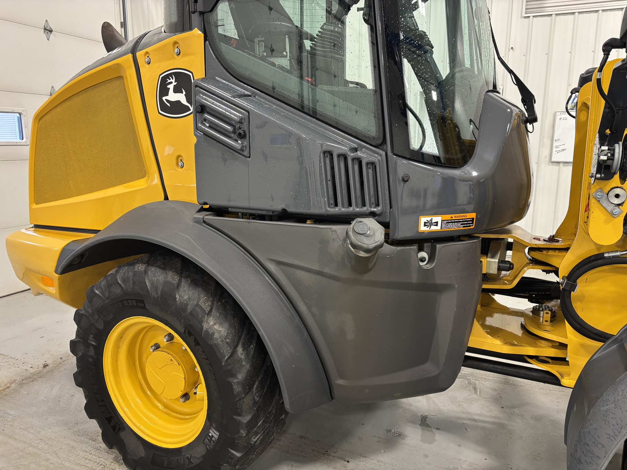 2023 John Deere 244L Image 13
