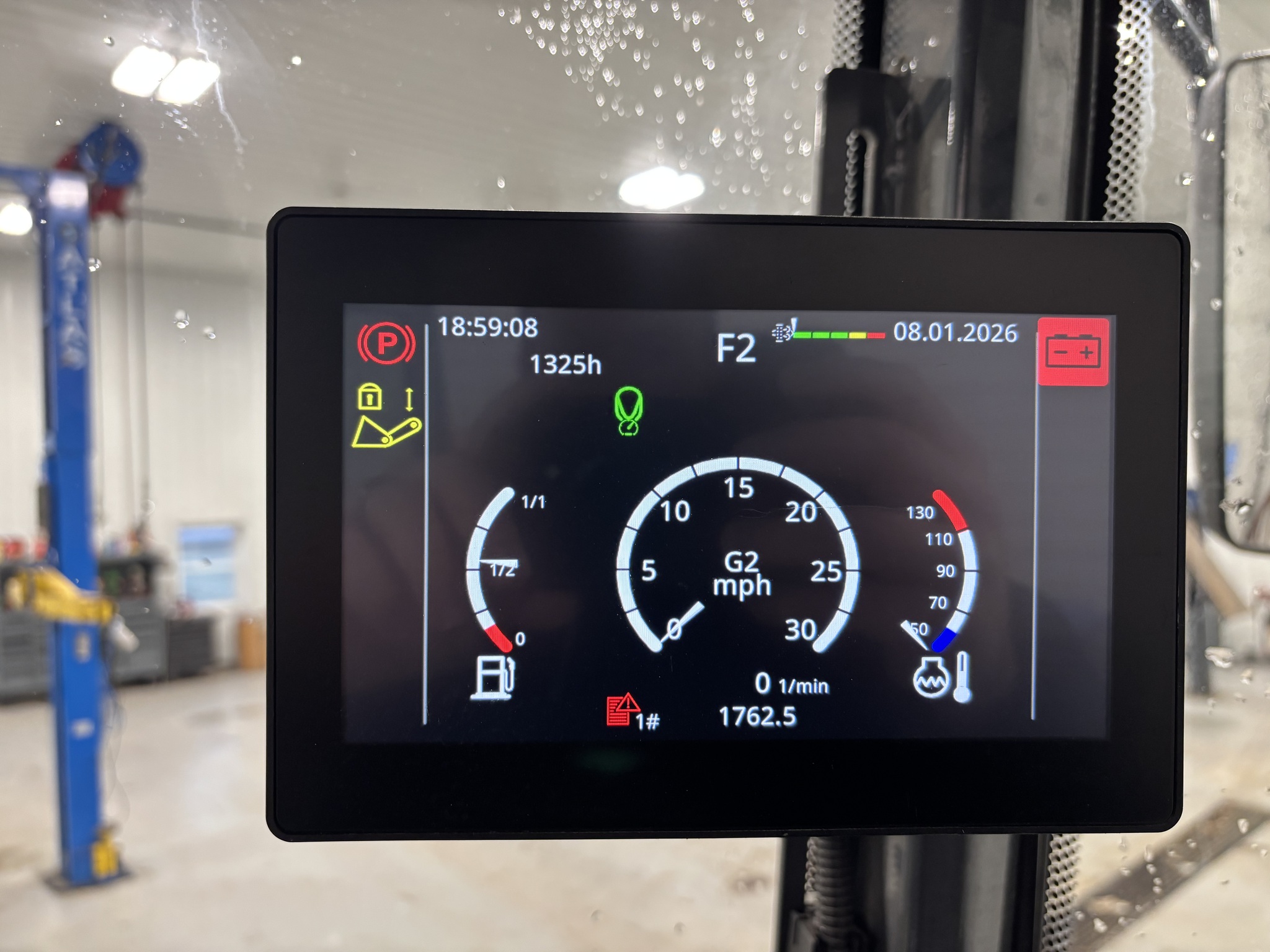 2023 John Deere 244L Image 14