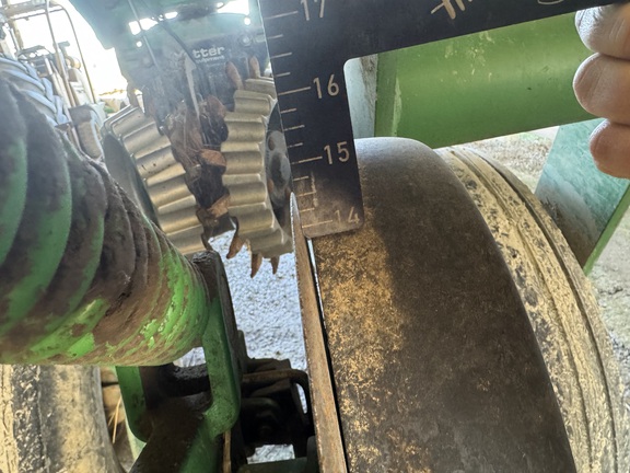 Photo of 2004 John Deere 1770NT