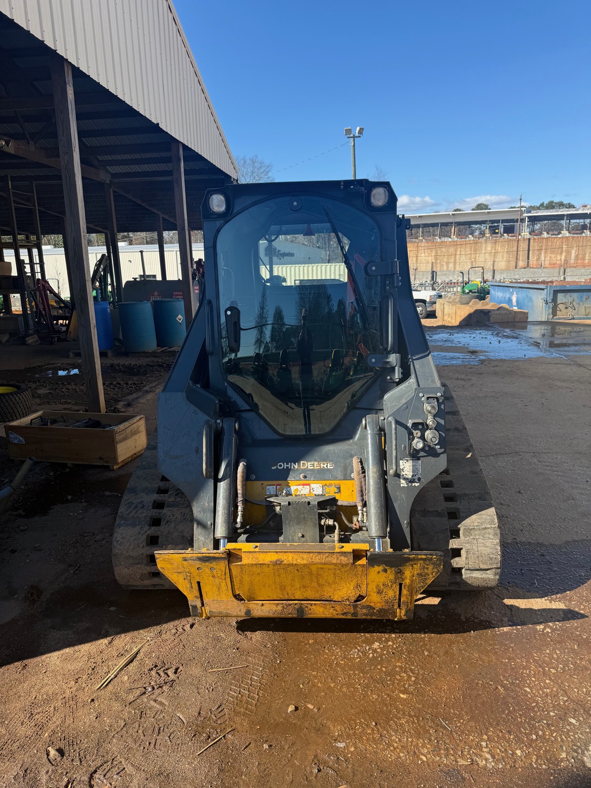 John Deere 317G Image 3