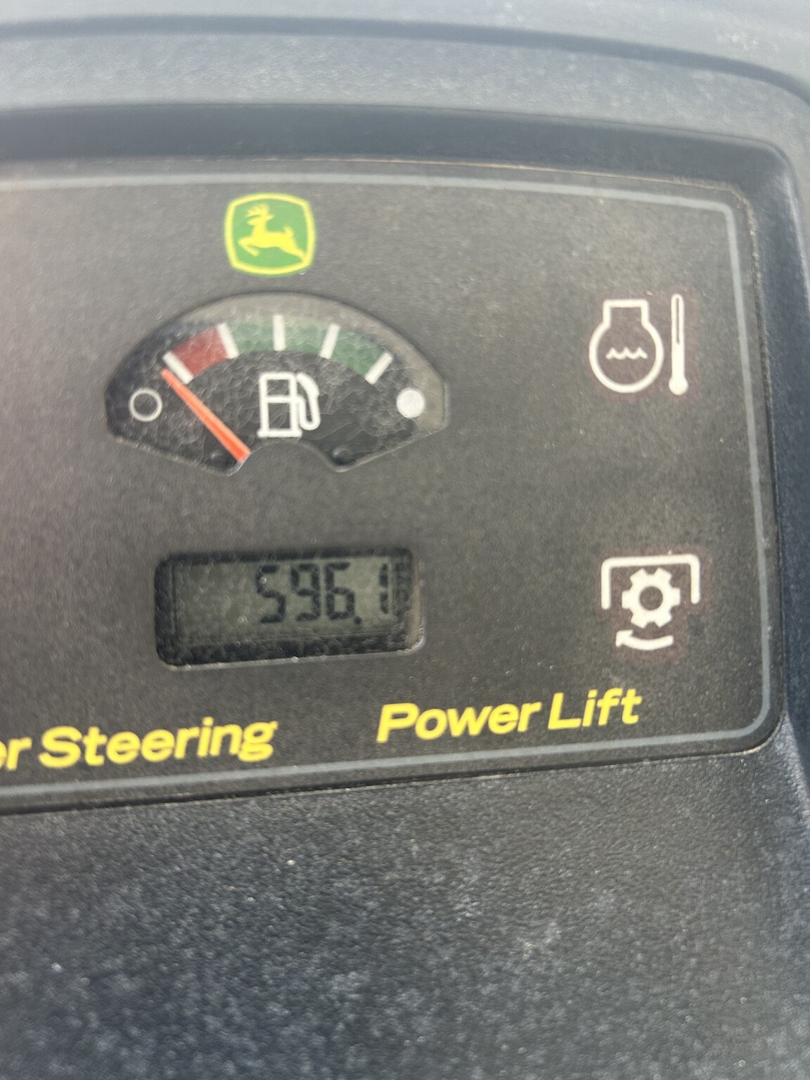 2014 John Deere X534 Image 10