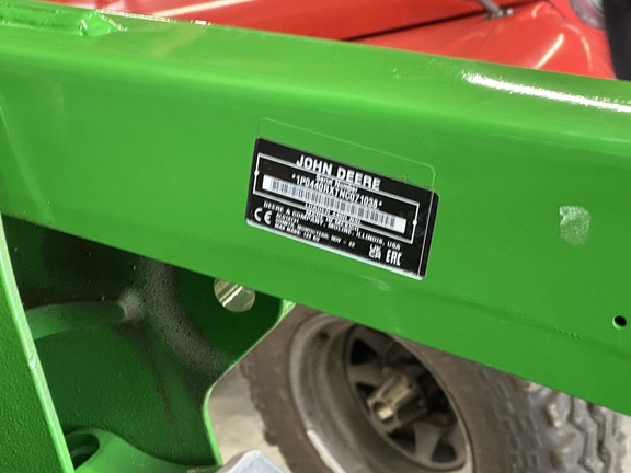 Photo of 2022 John Deere 4052M