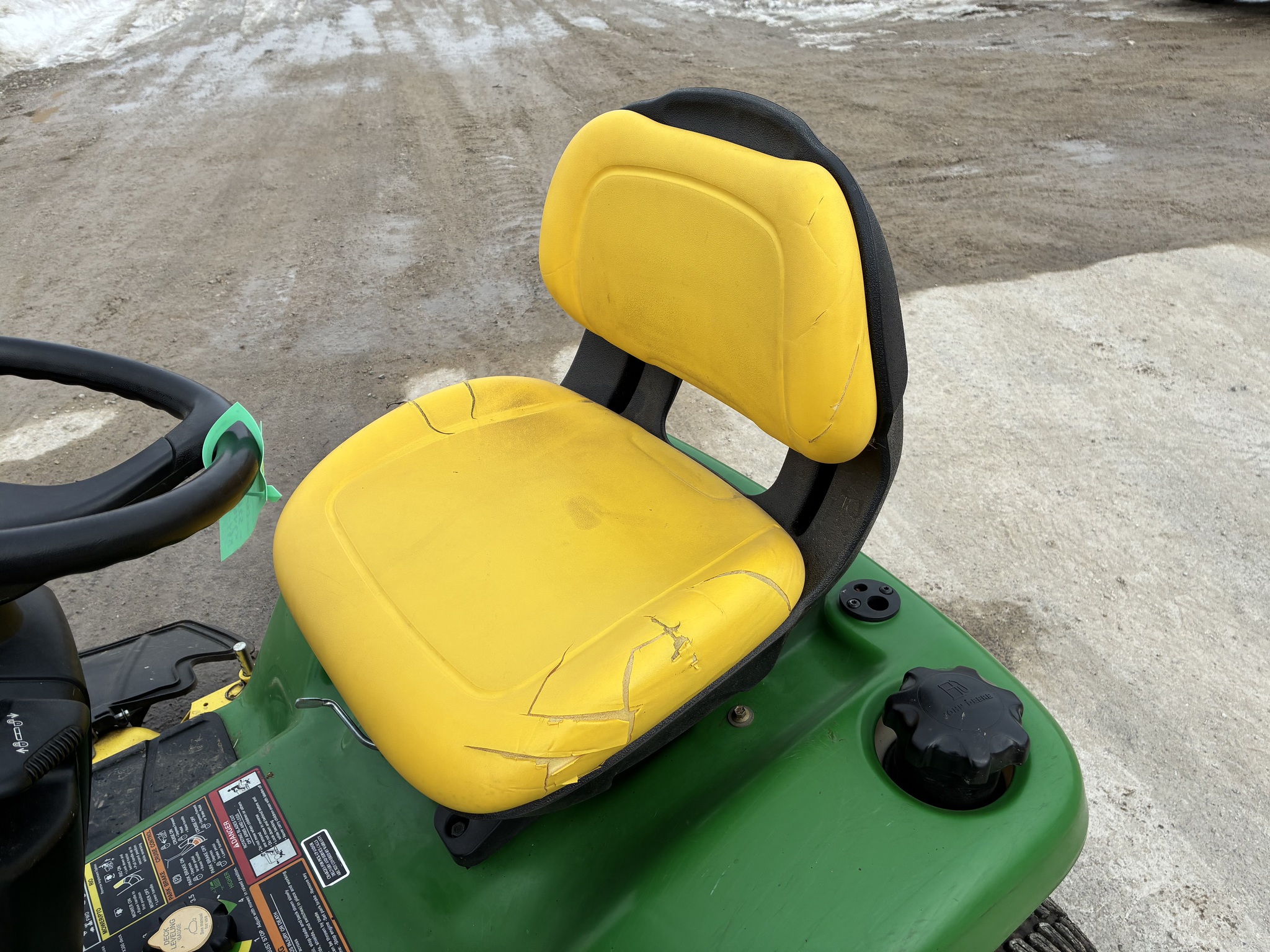 2007 John Deere X340 Image 9